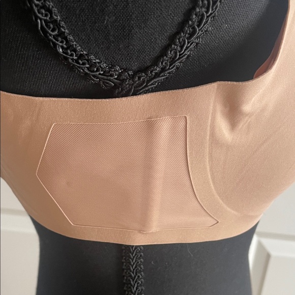 Honeylove Crossover Bra in Sand Color Size Large - Picture 8 of 12